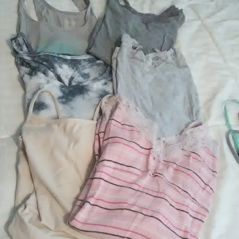 Tank top lot (M)